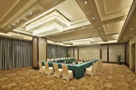 Howard Johnson Zunyue - 12