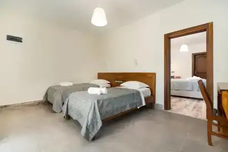 Ayris Çıralı - 52