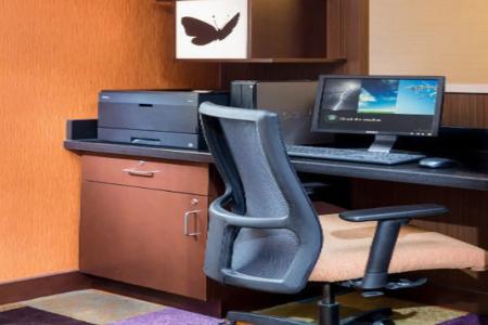 Fairfield Inn & Suites - 5