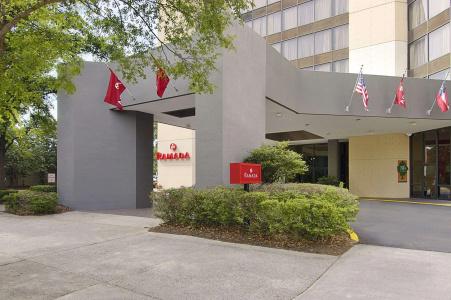 Ramada by Wyndham Downtown & Conference Center - 0