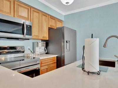 DoubleTree by Hilton Tampa Rocky Point Waterfront - 47