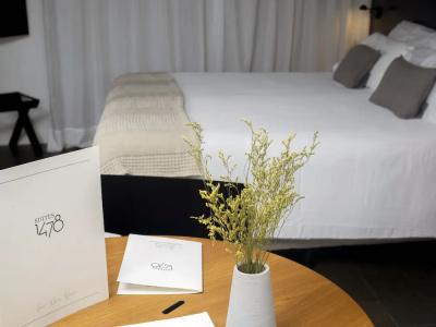Suites 1478 - 6