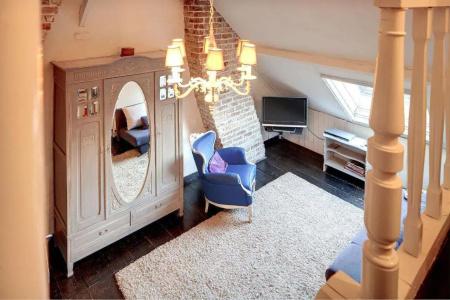 b&b In - 8