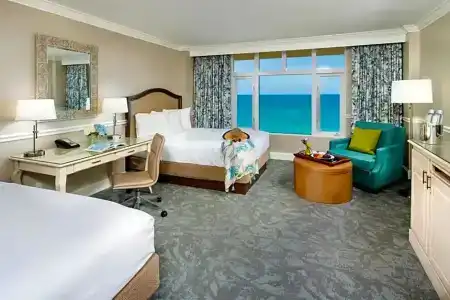 The Shores & Spa - 18