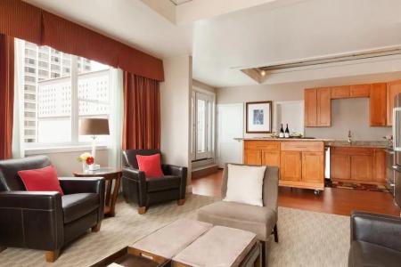 Executive Vintage Court - 5
