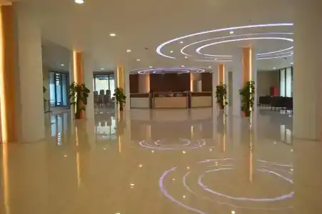 Airport Avenue - 1
