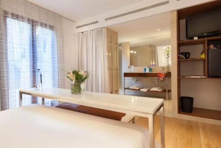 Petit Palace Tres - 38