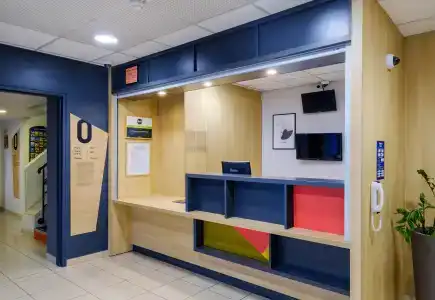b&b hôTel Frejus Puget-Sur-Argens - 3