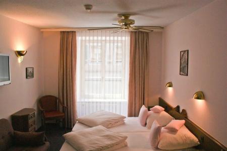 Roesli Guest House - 30