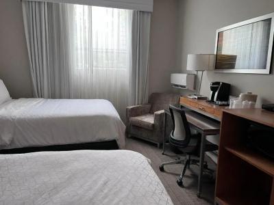 Rodeway Inn & Suites - 51