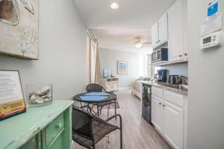 Splash Beach by Panhandle Getaways - 708