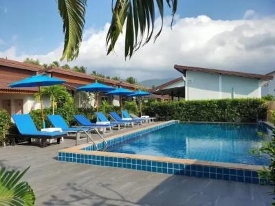 Cheeva Beach Resort - 12
