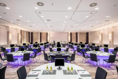 Crowne Plaza Berlin City Centre, an IHG - 15