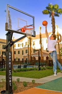 Staybridge Suites, an IHG - 7