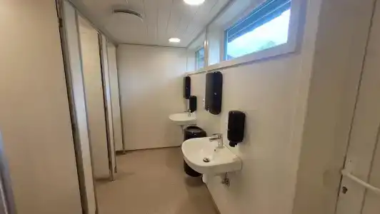 Øen Turistsenter - 8