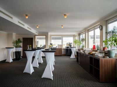 Flemings Frankfurt Main-Riverside - 23