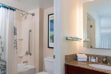 Residence Inn West - 70