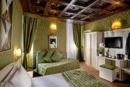 Residenza Canova Tadolini Luxury Rooms & Suites - 3
