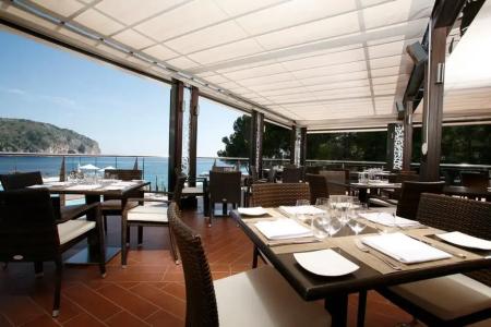 Bahia Camp de Mar Suites - 32