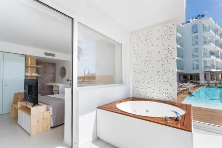 One Ibiza Suites - 222