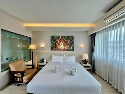 Le Naview @Prasingh - 28