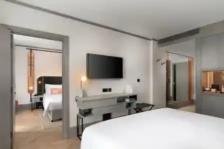 Hart Shoreditch London, Curio Collection by Hilton - 5