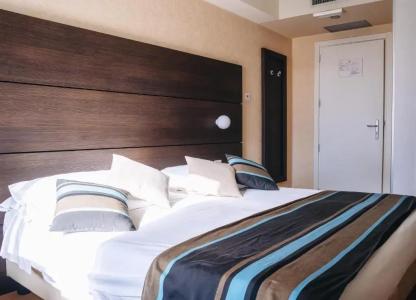 Hb Aosta & Balcony Spa - 77