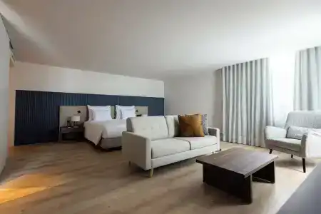 Golden Tulip Braga - Falperra - 80
