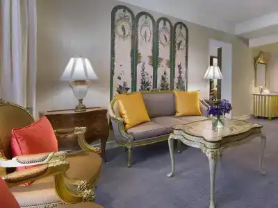 Sheraton Towers Singapore (SG Clean, Staycation Approved) - 2