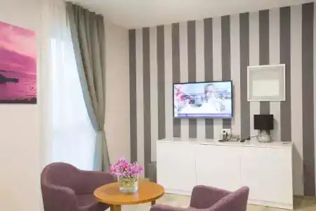 Boutique Intermezzo - Pag centre - 84