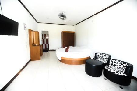 Carabao Dive Resort - 30