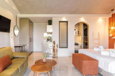 Blue Carpet Luxury Suites - 268