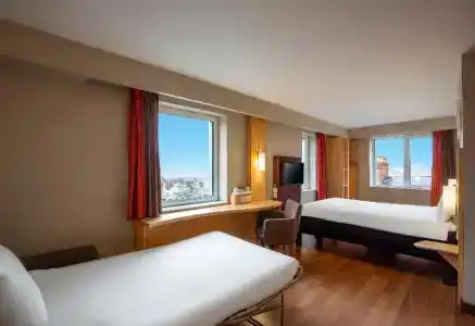 ibis Belfast Queens Quarter - 33