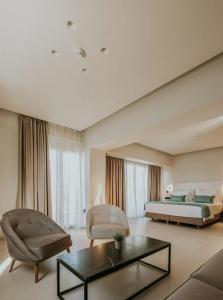 Pefkaki Boutique Loutraki - 23