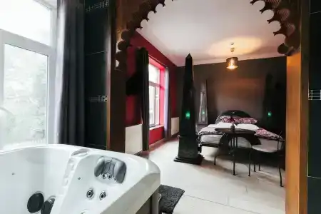 Riad - 29