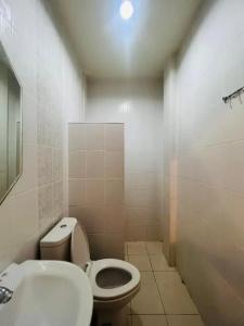 Aekkalukthai Hostel Rayong - 25
