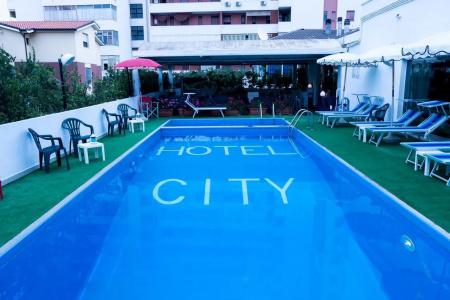 City - 8