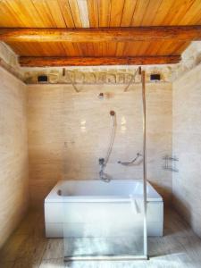 Acropolis Cave Suite - 79
