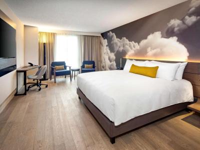 The Novotel Centre - 30