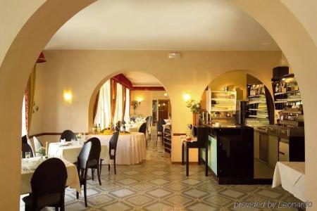 Orione - Lake Front Hotel - 6