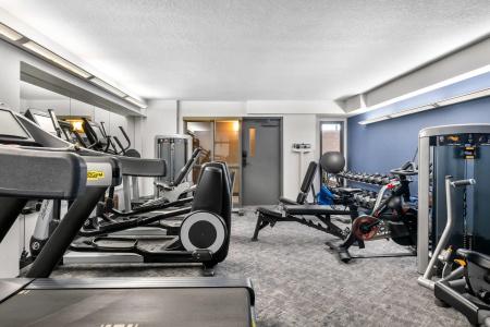 Best Western Plus - 16