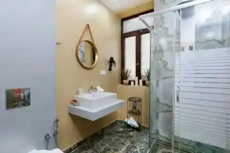 Diamond Luxury Suites - 79