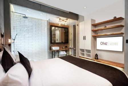 One Luxury Suites - 24