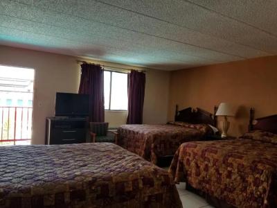 Cloud 9 Inn - 50