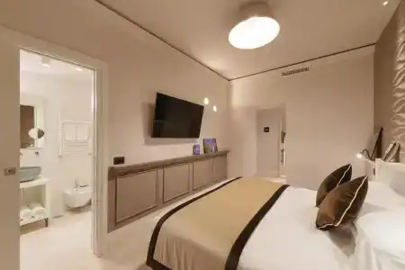 Rhea Silvia Luxury Navona - 32