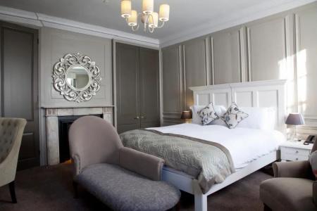 Vanbrugh House - 77