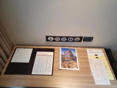 Amora Neoluxe Suites - 32