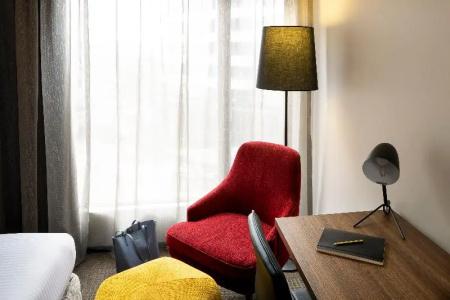 Novotel International Airport - 73