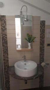 Seven Hostel & Rooms - 33