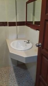 Rattana Guesthouse & Bungalow - 72